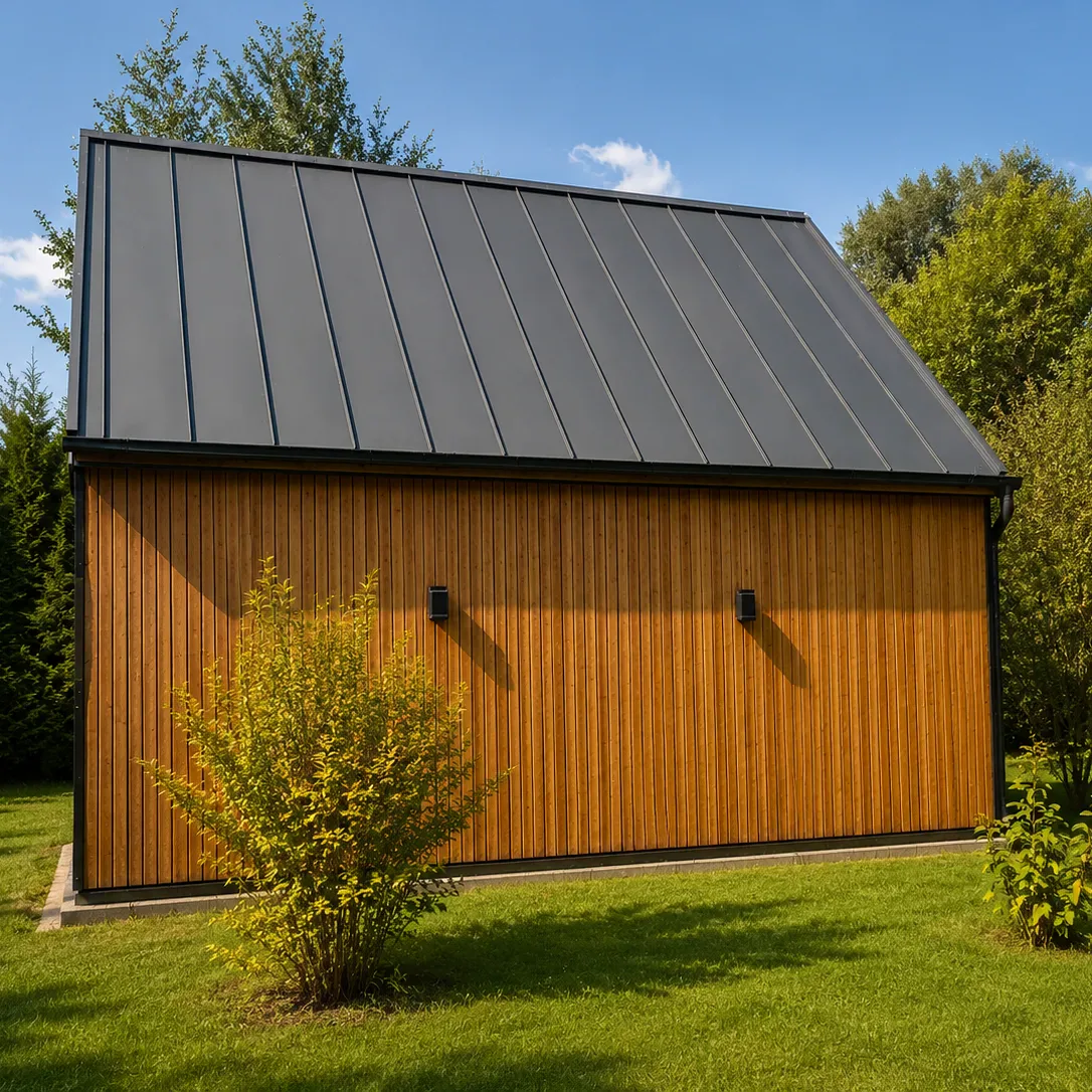 SpitzDachHaus Rückansicht